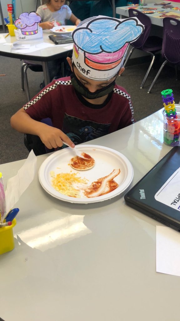 ellamcp92's tweet photo. Students at @NarancaMustangs learned all about the career of a chef! Students wrote step by step recipes and then practiced following them the next day! @CVWorldofWork https://t.co/twg76Typkp