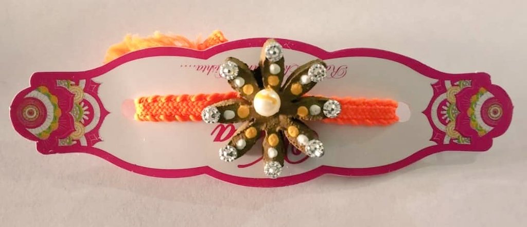 CscKheda's tweet photo. Mentally challenged &amp; Disabled children designed Vedic Rakhi (made from cow dung) .
now available on grameen estore
@CSCeStore @CSCGujarat @CSCSPV_Health @CSCegov_ @dintya15 https://t.co/o9ryvQZ1UH