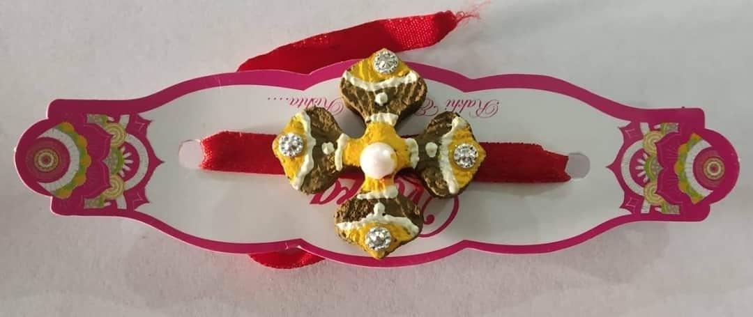 CscKheda's tweet photo. Mentally challenged &amp; Disabled children designed Vedic Rakhi (made from cow dung) .
now available on grameen estore
@CSCeStore @CSCGujarat @CSCSPV_Health @CSCegov_ @dintya15 https://t.co/o9ryvQZ1UH
