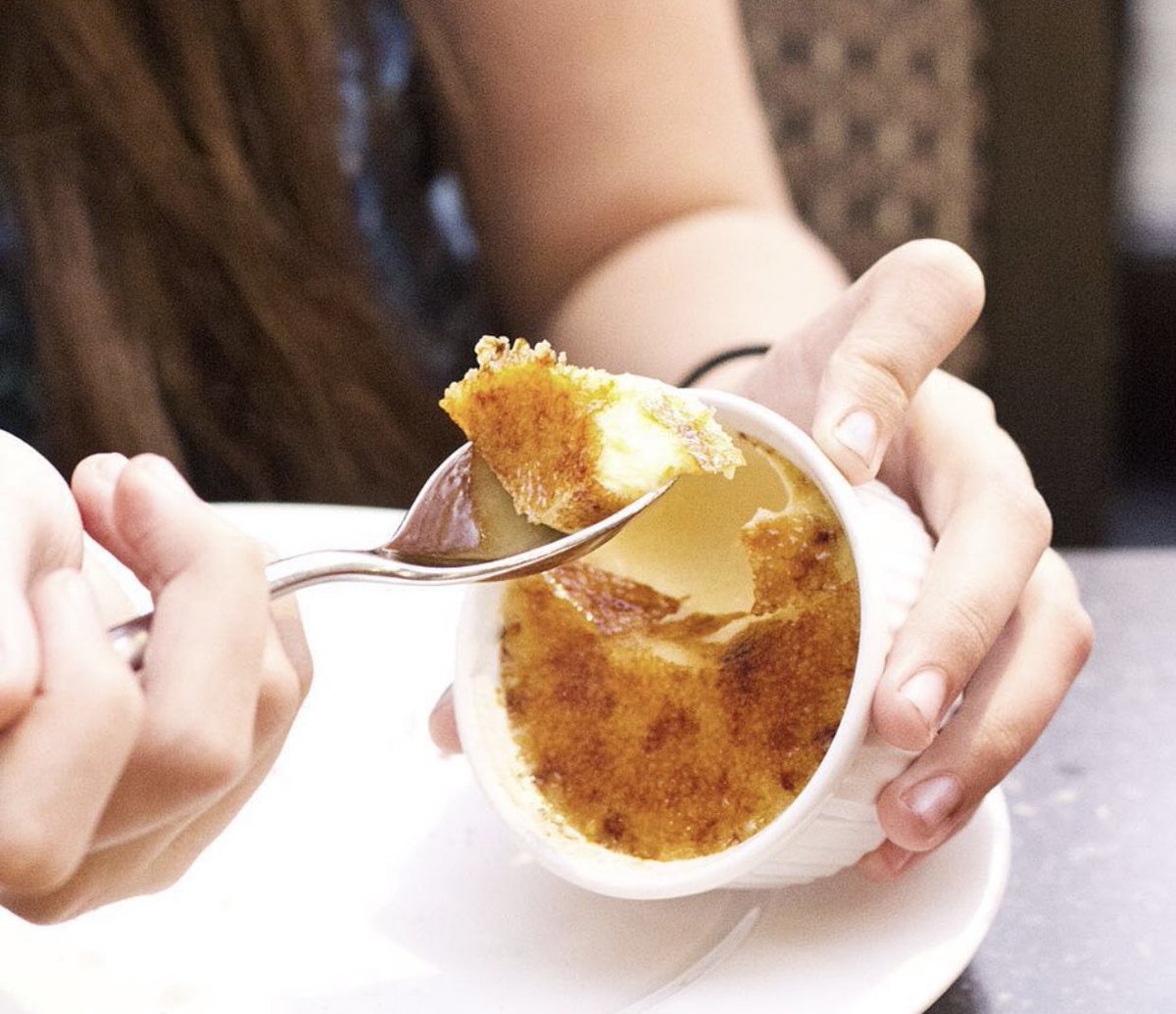 PavlovaAndCream tweet media