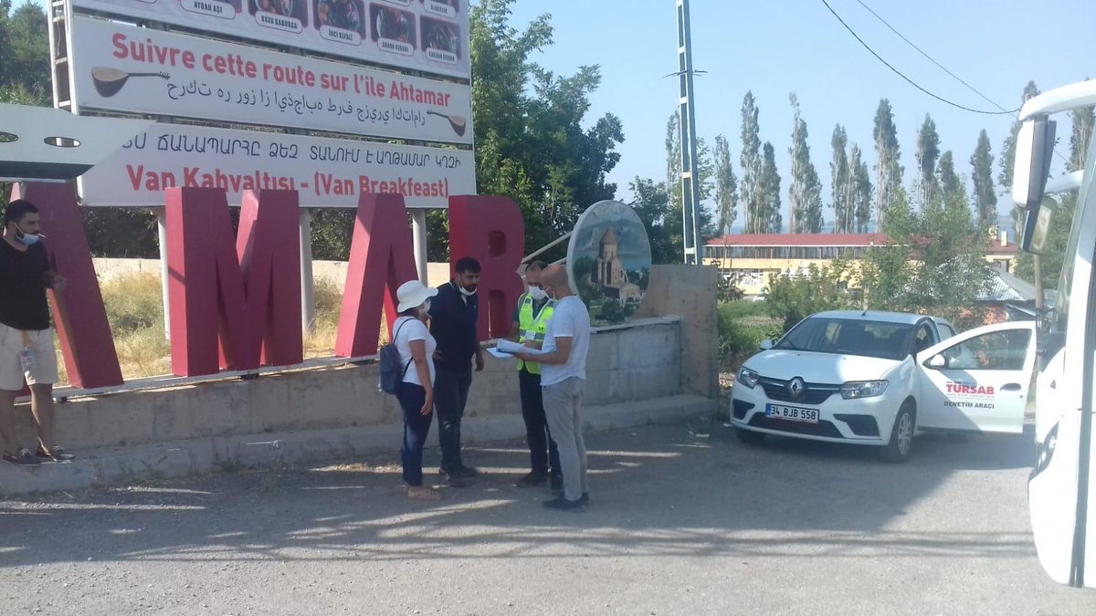 TUREBOfficial's tweet photo. #Afyon #Karaadilli #Gökçeada #Bozcaada #Eskişehir #SaldaGölü #Sığacık #Küçükkuyu #Van bölgelerinde TUREB, İl Kültür ve Turizm Müdürlüğü yetkilileri, odalarımız ve TÜRSAB olarak denetim gerçekleştirdik. Destek veren bütün kurumlarımıza teşekkür ederiz. ANRO ARO İZRO ÇARO ŞURO https://t.co/6RVQgI5Bxm