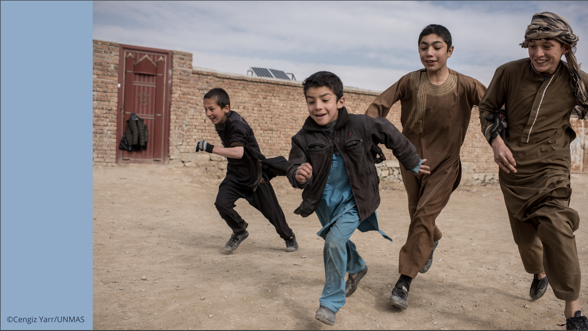 UNMAS's tweet photo. In 2018, more than half of all civilian casualties due to mines were child casualties. 

Learn more about how UNMAS Geneva advocates for #ChildProtection under the #MAAoR of Global Protection Center (#GPC): https://t.co/qyk0LfYBht  

@ProtectionClust @UNGeneva https://t.co/F3avFhVvtY