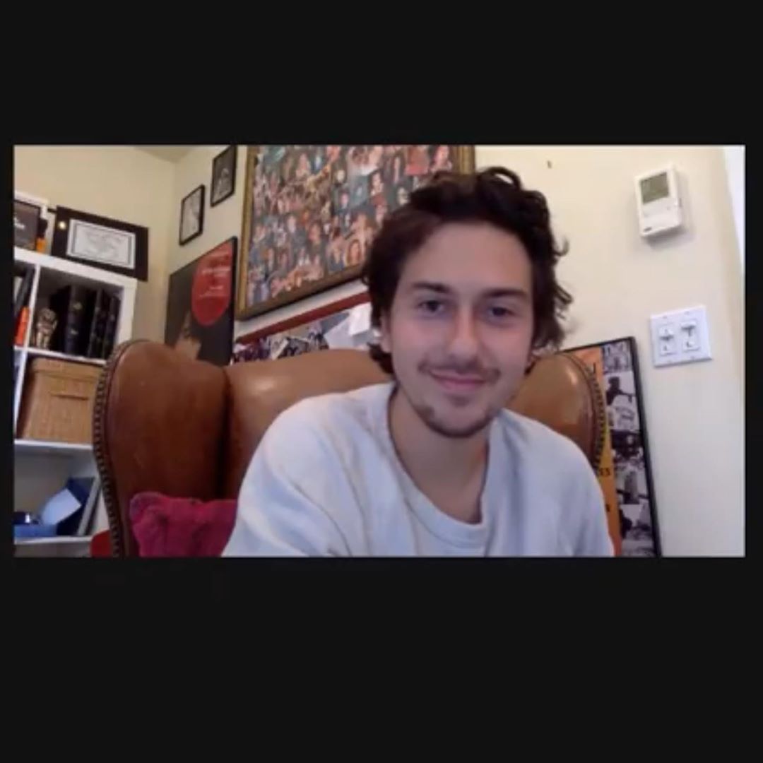 finnwolfhardba2's tweet photo. nat wolff you are so sweet https://t.co/26JbubIoup