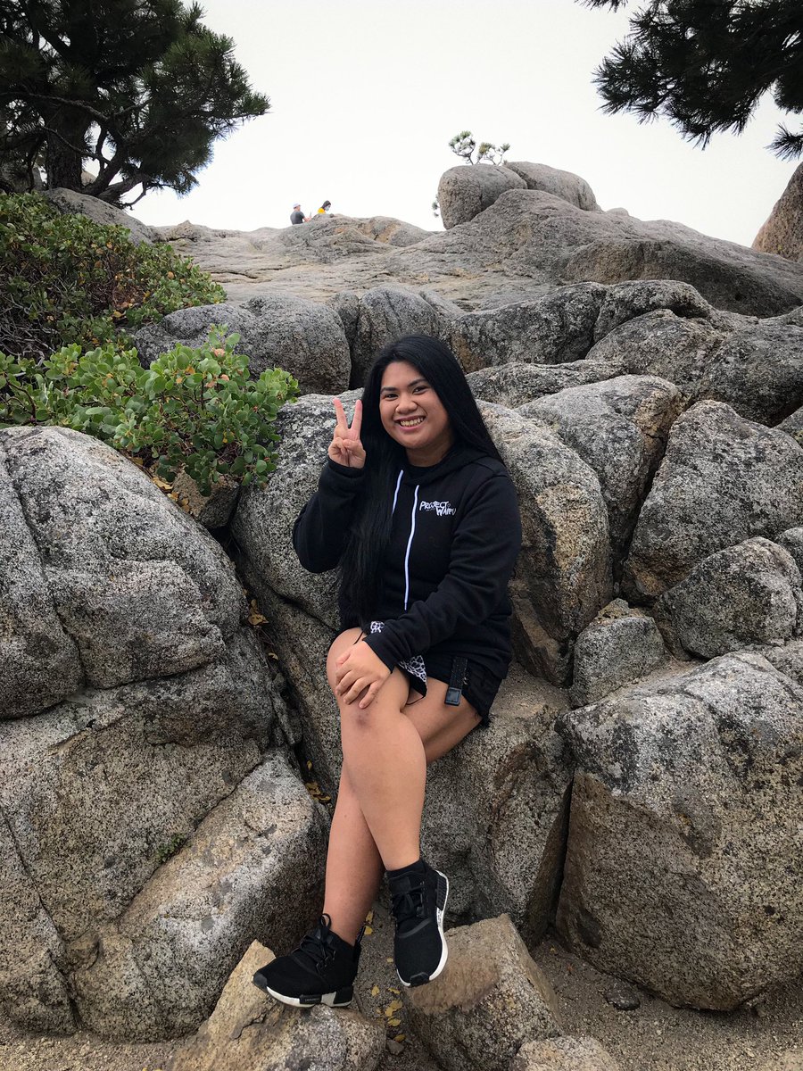HeyitsMaaaee's tweet photo. @ProjectYfu MERCH ❤️ LOVE THIS HOODIE!!! Had to take advantage of a photoshoot while on vacay 😉#Seeastreamersupportastreamer https://t.co/Uud8PQNQ4M