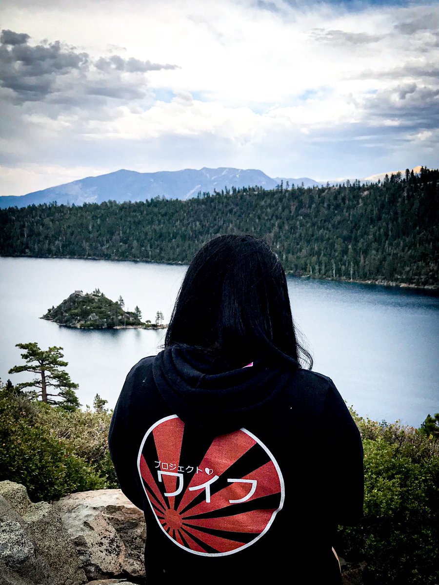 HeyitsMaaaee's tweet photo. @ProjectYfu MERCH ❤️ LOVE THIS HOODIE!!! Had to take advantage of a photoshoot while on vacay 😉#Seeastreamersupportastreamer https://t.co/Uud8PQNQ4M