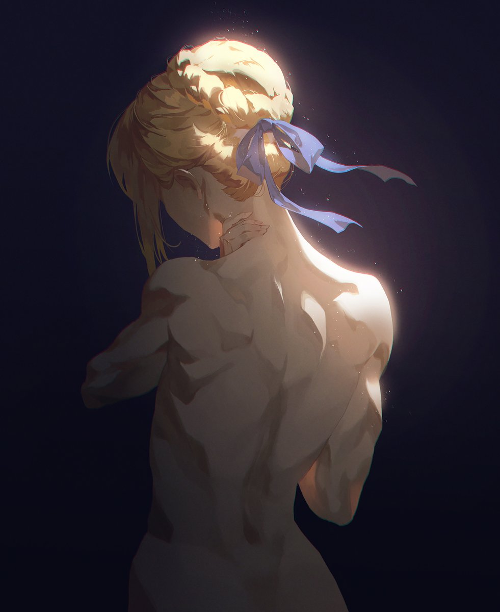 Ed6dc_EVoAUUD6P
