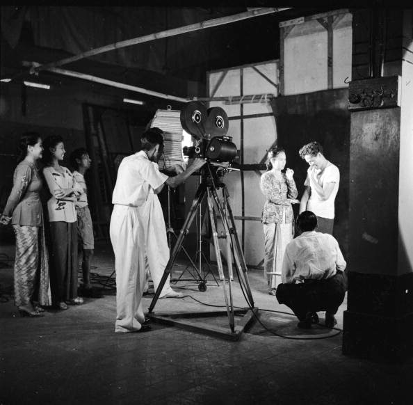 Syuting film sekitar tahun 1955.