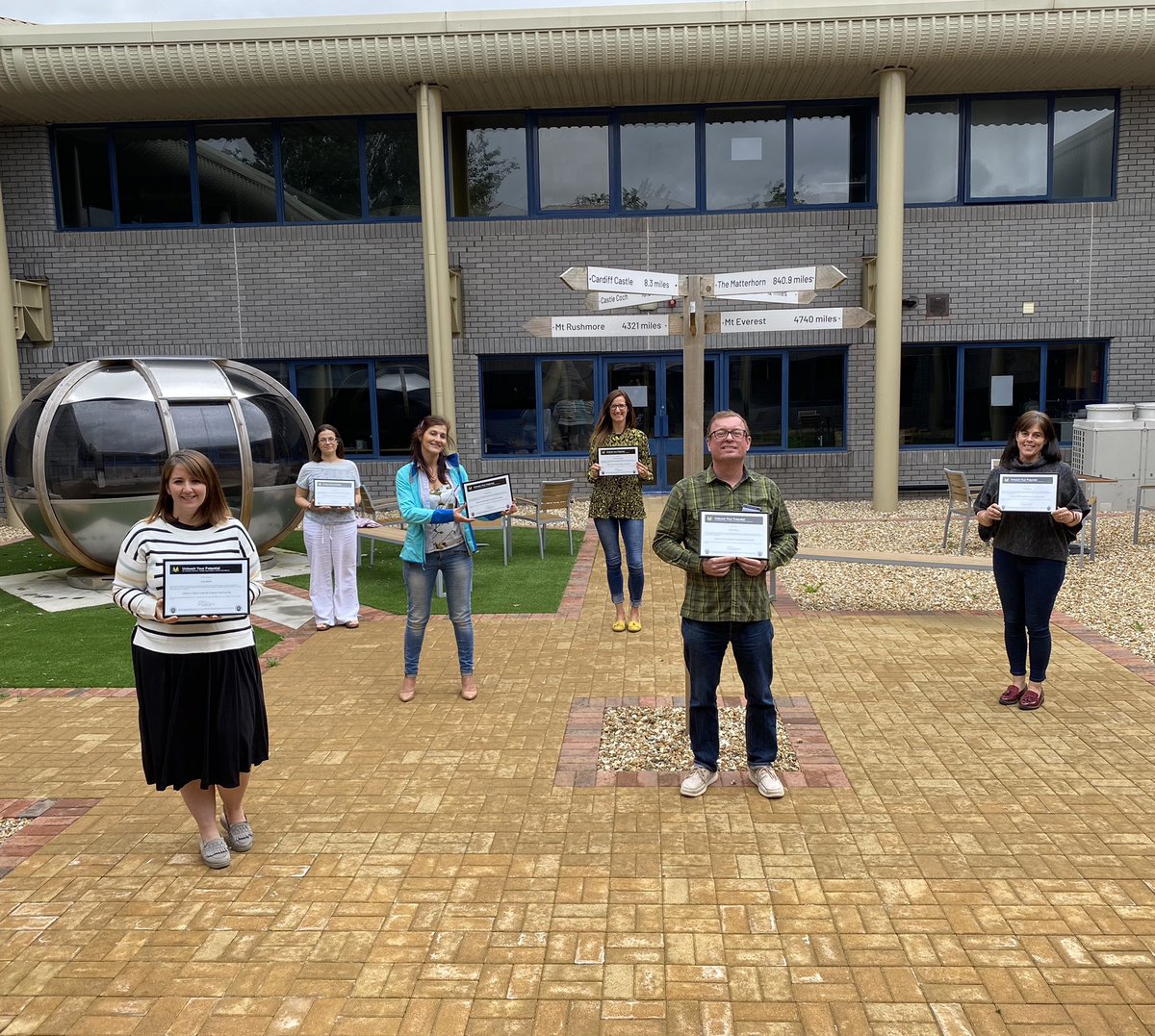 LauraEvansUYP's tweet photo. congratulations to these lovely people who completed the Diploma in #NLP #Coaching #course this weekend
Course next running in #Cardiff : 3rd & 4th Oct
#nlpcoaching #nlpcourse https://t.co/v3u7aAakgm