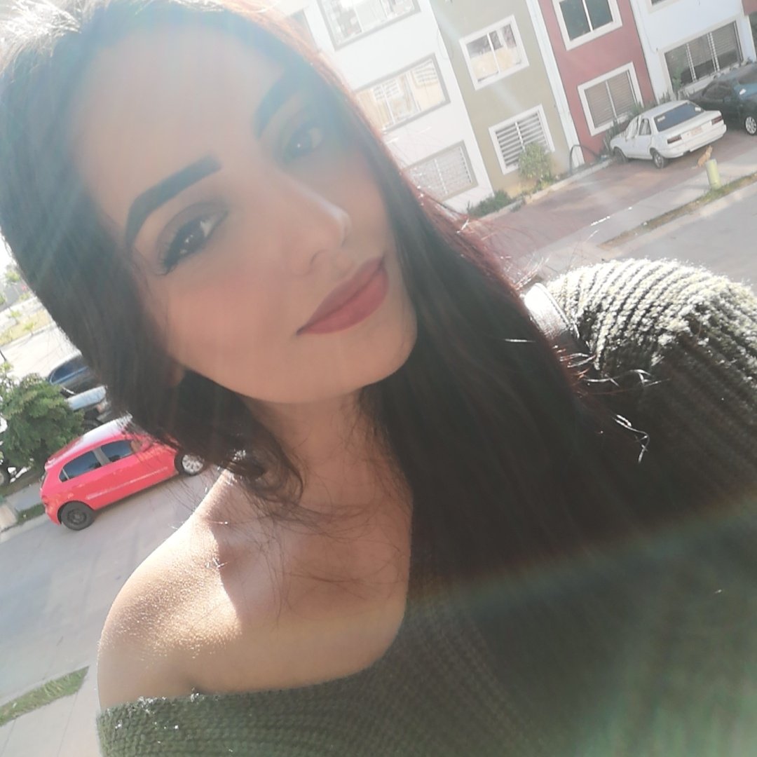 SandraBojrquez's tweet photo. #NuevaFotoDePerfil https://t.co/DBQrJi9nsm
