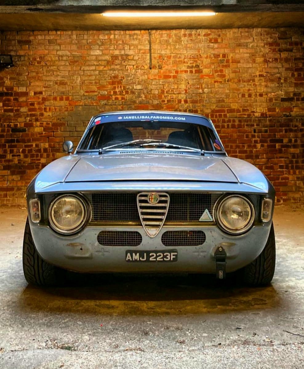 alfamale87's tweet photo. Alfa Romeo GT https://t.co/ZZzcihJwnc