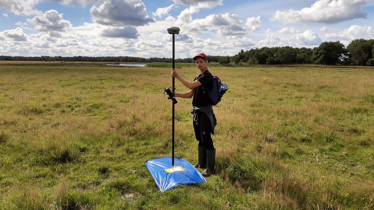 HiViewNL's tweet photo. Finishing the field campaign for @Natuurmonument in #Drenthe. Goal is to monitor upgrowth of young trees in the #heather fields. Flying 900km, resulting in thousands of images that will now be processed to generate vegetation elevation models. https://t.co/9RreBkMvjV