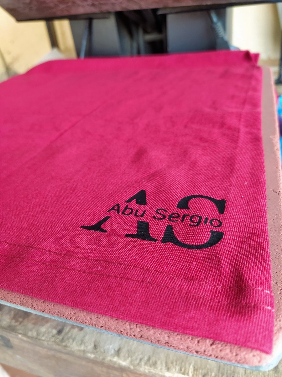 heydayprints's tweet photo. Looking to get nicely branded t-shirts? Then contact us @heydayprints today.

Our t-shirts are affordable, beautifully branded and durable.
Send us a DM or click the link in our bio to order now.

Pls, help me retweet when you see this 
#bbnaijialockdown #kidd lagos Nengi Akpabio https://t.co/3EFd5ueKja