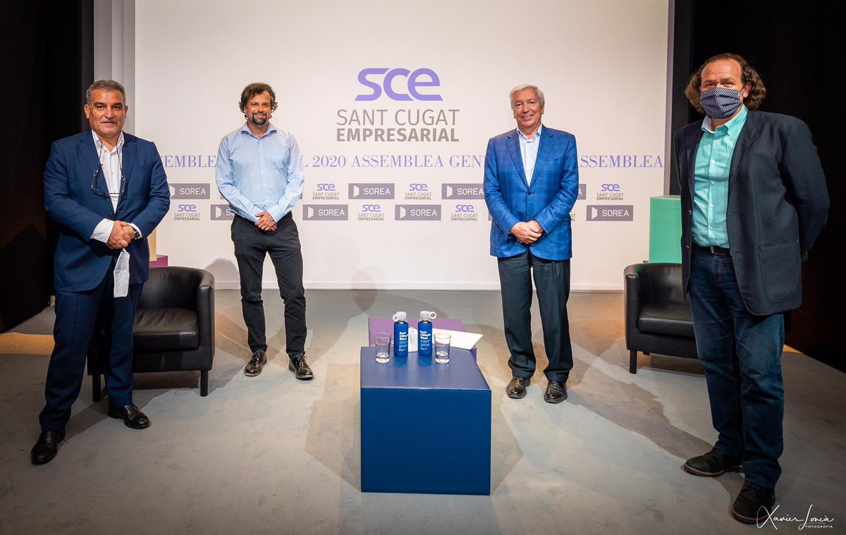 Veolia_Cat's tweet photo. 🤝Seguim donant suport al teixit empresarial de #SantCugat a través de @SCEmpresarial, que està fent una gran tasca al costat de les empreses.

📸Amb Joan Franquesa (SCE), Antoni Abad (@PatronalCecot) i, per part de Sorea, @jmmontserratbcn i @ramonmtez durant l'assemblea general. https://t.co/9uqOjXG6Ty
