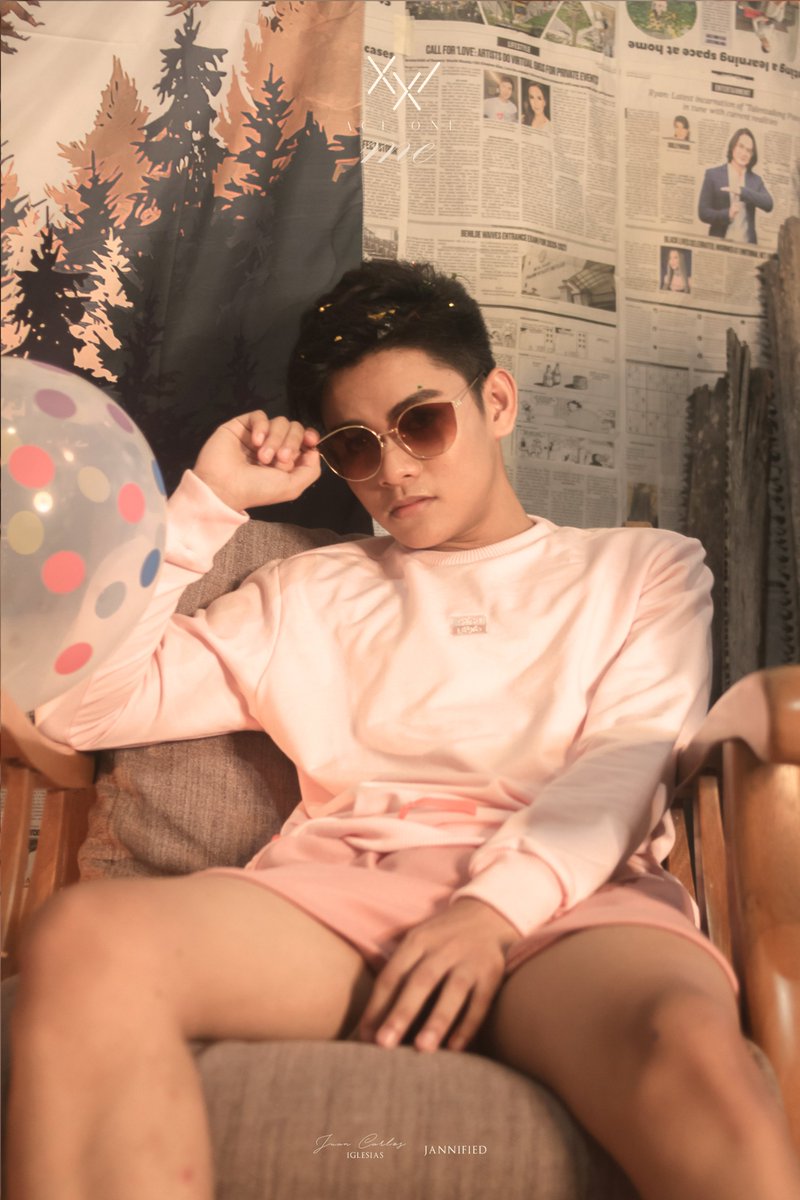 jannified_'s tweet photo. How can someone put themselves in a new environment? Isn't it easier to stay where you feel comfortable? Want to get out of your 𝘴𝘢𝘧𝘦 𝘤𝘰𝘤𝘰𝘰𝘯 but don't know where to begin?

Ask yourself and then take the first step.

#XXIActOneMe

Photo by JC Iglesias
HMUA by Rb Caceres https://t.co/qABvlvGvxl