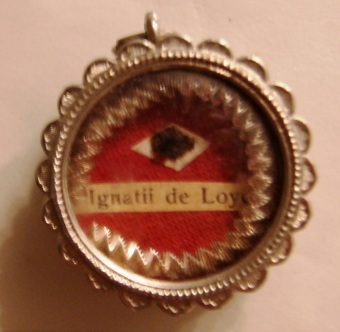 joanarimanyjuv's tweet image. #taldiacomavui de 1609, Pau V celebra la beatificació d’Ignasi de Loiola, fundador dels Jesuïtes. @catcrist @catreligio @jesuitescat @flama_info #dulia #etnografia #devoció #efemèridesreligiositat