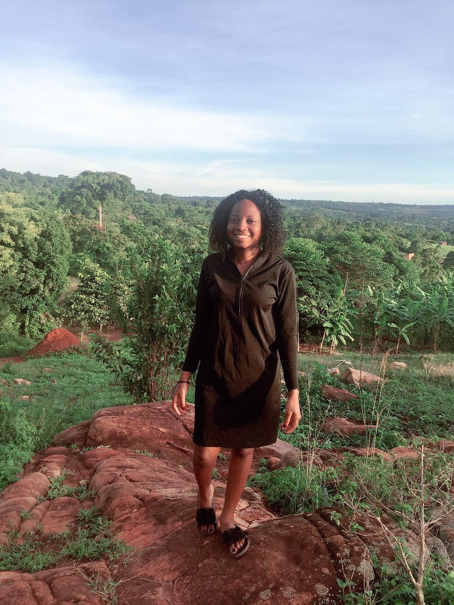 FarmerBirungi's tweet photo. Iโm a proud Muna Kyaggwe ๐ฉ๐ปโ๐พ๐ฉ๐ปโ๐พ
Passed by #Ngogwe to check on my Coffee๐ฑ๐ฑ๐ฑ
Do we have farmers from Buikwe on these streets ????๐
Letโs get connected ๐ฉ๐ปโ๐พ๐ฉ๐ปโ๐พ
#YouthInAgriculture
#letsgofarming #farmingisthewaytogo #enkumbiterimba
#YesWeCan ๐ฉ๐ปโ๐พ๐ฉ๐ปโ๐พ๐ฉ๐ปโ๐พ๐ฉ๐ปโ๐พ https://t.co/vQ3xgZOuu5