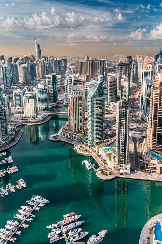 DXBMediaOffice's tweet photo. .@euronews: Whether you see it from the deck of a boat or the wire of its 1km zipline, #Dubai Marina is a spectacle of ground-breaking architecture, bespoke superyachts and luxury shoreline hospitality. https://t.co/VR5OXM3vl4