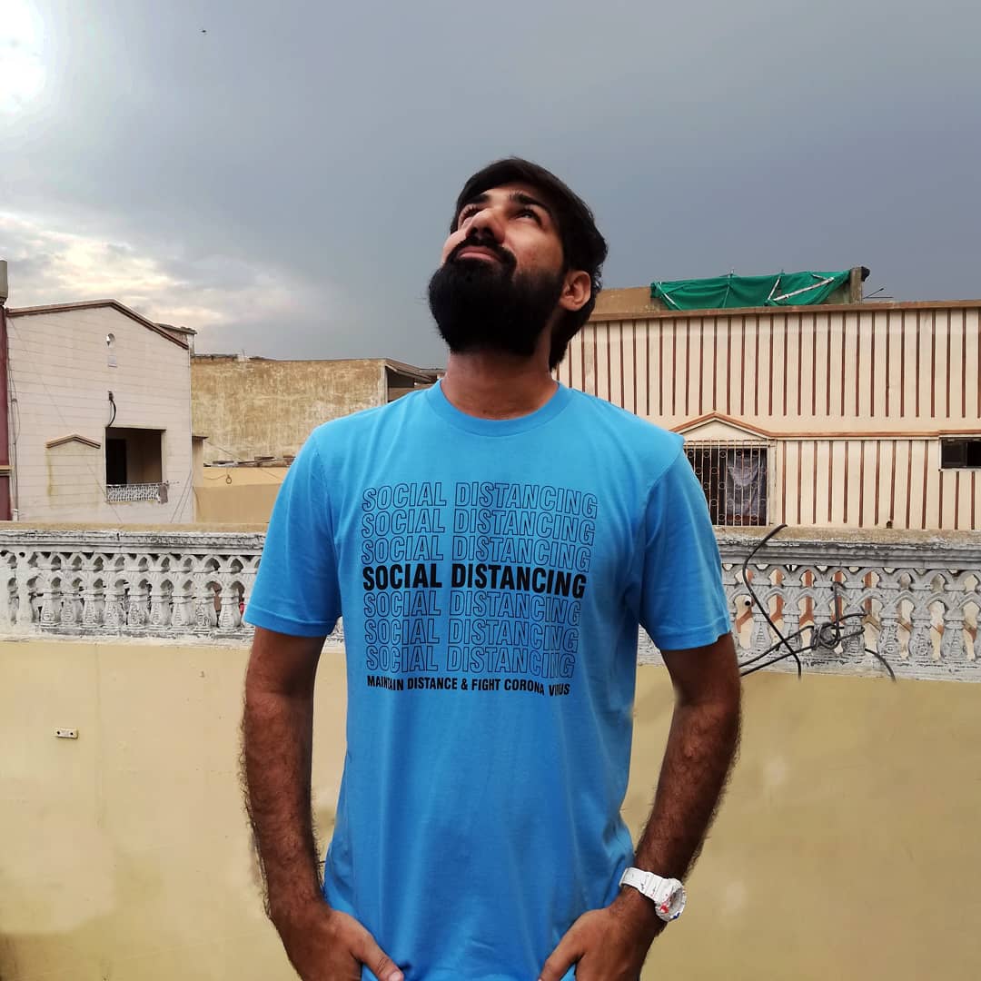 Umer_Vlogger's tweet photo. Enjoying beautiful weather with proper social distancing ❤️

Thankyou @exportmall for sending me my favourite social distancing shirt. 

You can order your favourite shirt from their website here:  https://t.co/8BFKgThzGa

#Socialdistancing #exportmall
#rain https://t.co/ZKdsnvX92l