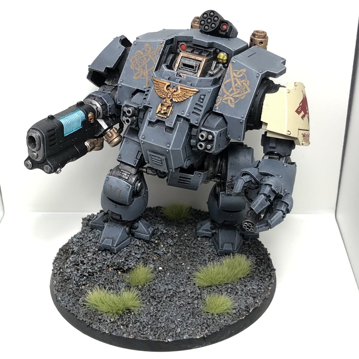 ウォーハンマー 40000 スペースマリーン:ブルータリス・ドレッドノート