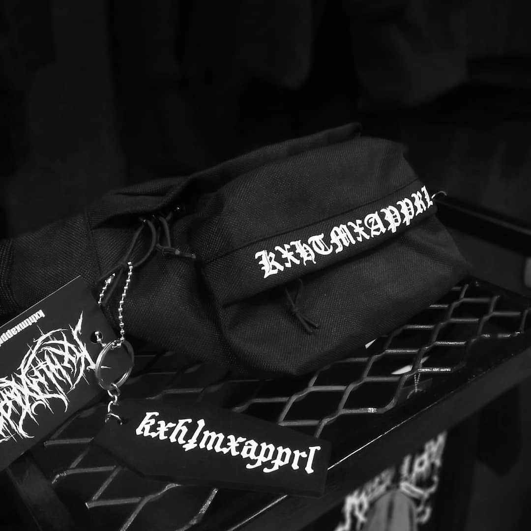 ᴋ x ʜ ʇ ᴍ x ᴀ ᴘ ᴘ ʀ ʟ tweet media