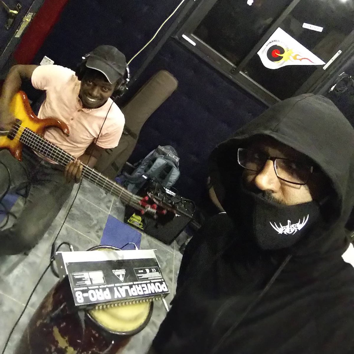 At the studio 😎😁

#slcrising #kenyanmetal #kenyanrock #nairobimusic #newnairobimusic #nairobiunderground #loveofrock #loveofmetal #rockforever #rockfever #metalfever