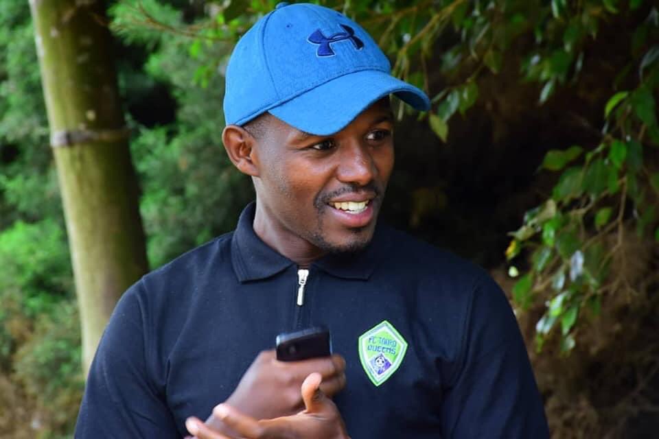 C (@cephastendereza) on Twitter photo Today is Rogers AYESIGA’s birthday.
✍️ Rogers is the Head Coach of <a href="/Tooroqueens/">FC TOORO QUEENS👑</a> that takes part in the FUFA Women’s Elite a League.
Happy Birthday <a href="/RogersAyesiga/">Rogers Ayesiga</a> 🎊 Today is Rogers AYESIGA’s birthday.
✍️ Rogers is the Head Coach of <a href="/Tooroqueens/">FC TOORO QUEENS👑</a> that takes part in the FUFA Women’s Elite a League.
Happy Birthday <a href="/RogersAyesiga/">Rogers Ayesiga</a> 🎊