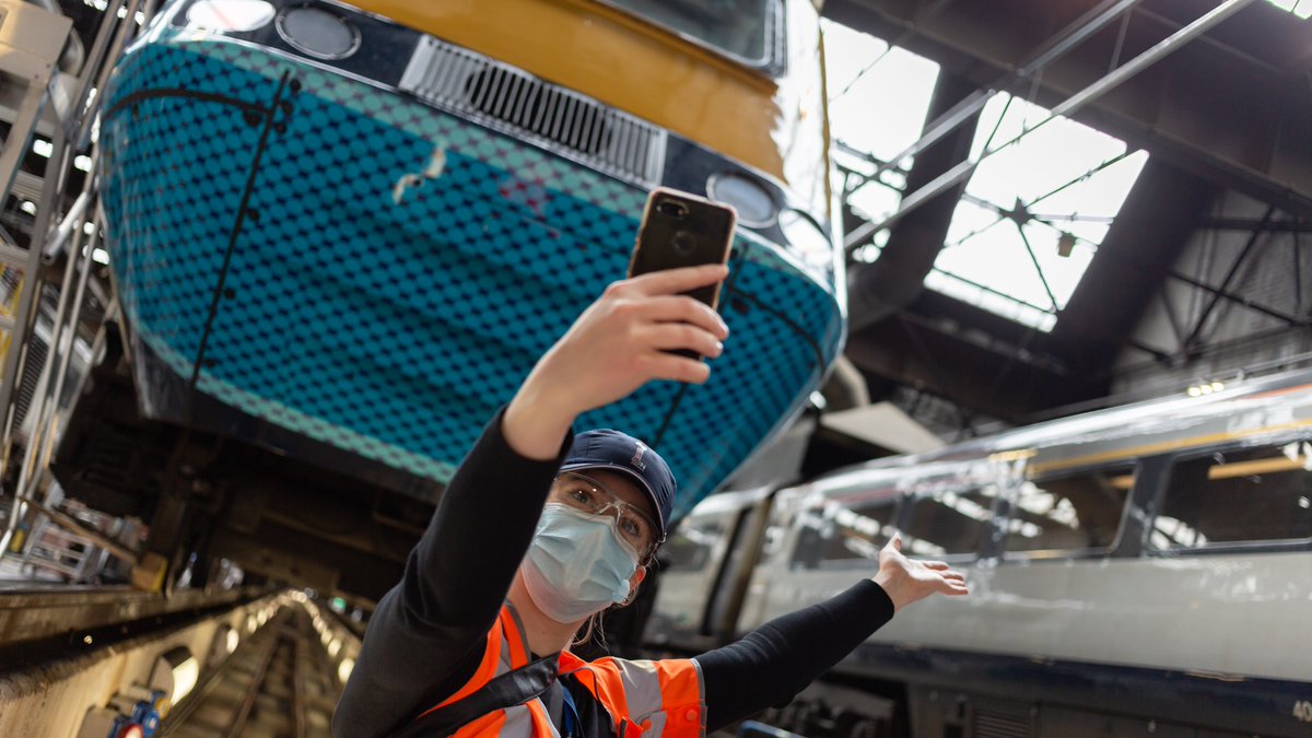 ScotRail's tweet photo. 🤳 When your design ends up on the front of a 70-ton locomotive, you've got to grab a picture!

Thank you, Susie. ✍️ https://t.co/hPXQiVecbq