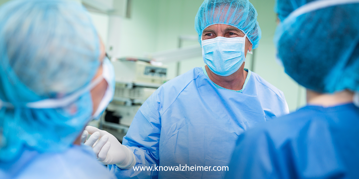 KnowAlzheimer's tweet photo. 👩‍⚕️👨‍⚕️Has vivido unos meses muy duros como profesional de la medicina.

✅Por eso queremos hacer que algunas cosas sean más fáciles.

Como acceder a este manual gratuito para profesionales que se enfrentan al #Alzheimer ⬇️
https://t.co/D4C0oCBal0 https://t.co/iqCQmBIkbn