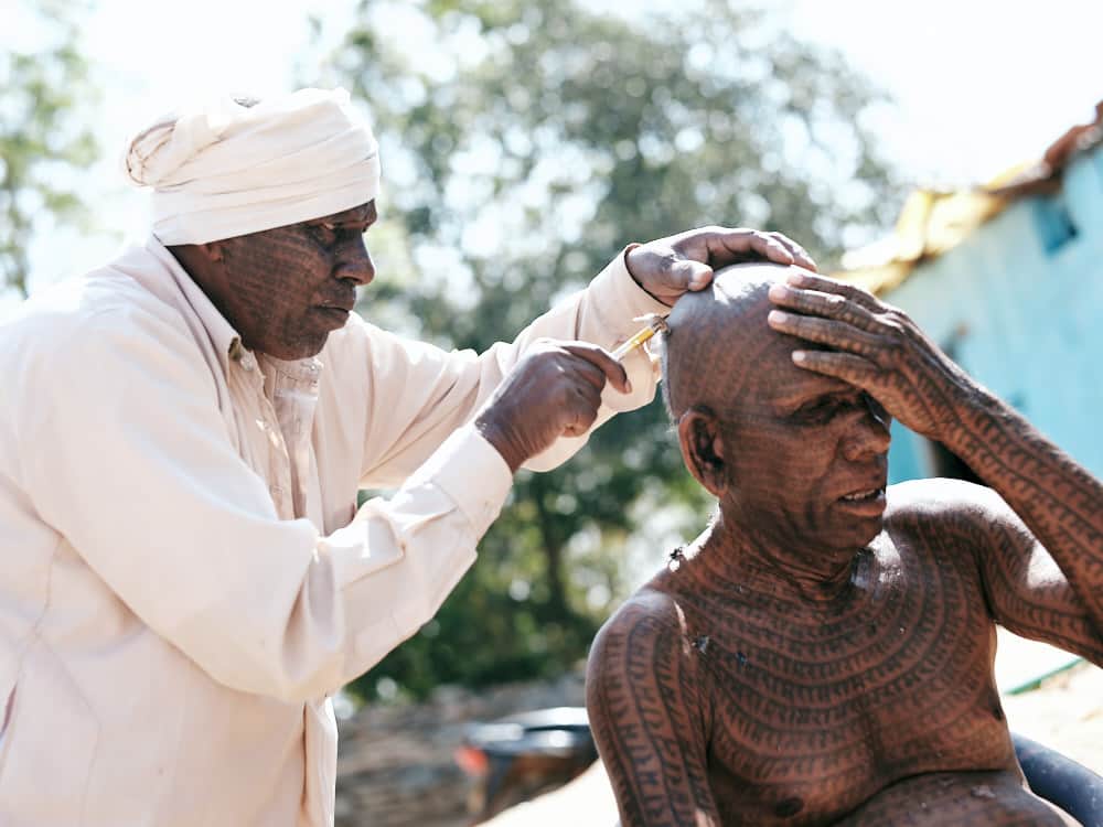 Thread-Meet The Greatest Devotees of Bhagwan Ram - THE RAMNAMI SAMAJ!!The Ramnami Samaj is a group of people who live primarily in villages along the Mahanadi river in Chhattisgarh. They are simply a sect of Hindu believers who devoutly serve/follow Lord Rama as their GOD.