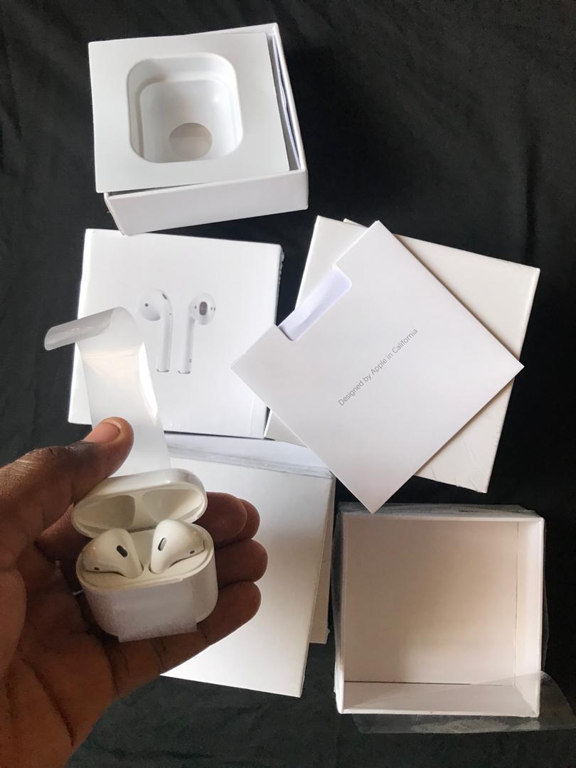 Please Don't let me go Hungry Again.Patronize my Business,I sell;Apple Airpods 2 (Available )Apple Airpods Pro (Available)UK used iPhones of various types (available )Very affordable,Just Place your order.Got any enquiries,Send me a DM or  https://wa.me/message/2348162246066