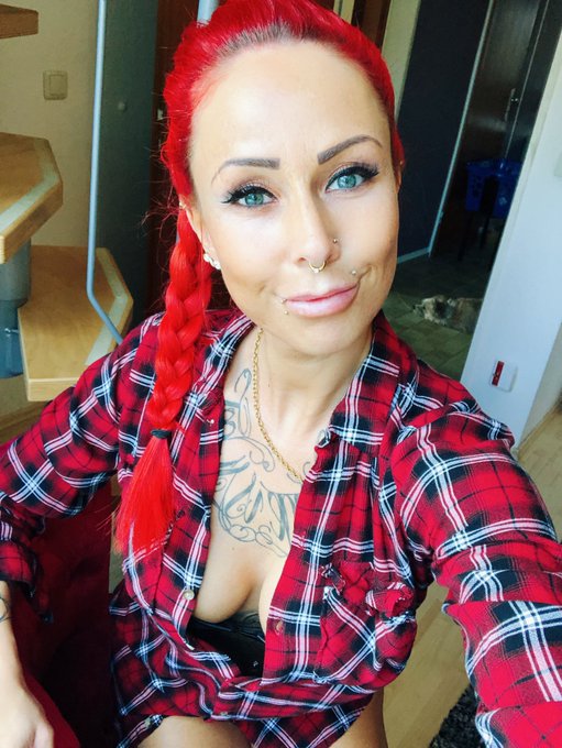 Einen wundersch&ouml;nen Wochenstart w&uuml;nsche ich euch meine Lieben 🥰 Das Wetter kotzt mich ja echt an - ich