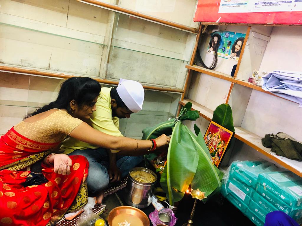 TusharJ18343447's tweet photo. Guru Computers &amp; CSC Academy #9thBranch inauguration in Peth Dist Nashik Maharashtra @CSCNashik @CSCMaharashtra @dintya15 @Swapnil66864291 @Gaurav08Pawar https://t.co/vA26jfS1Ds