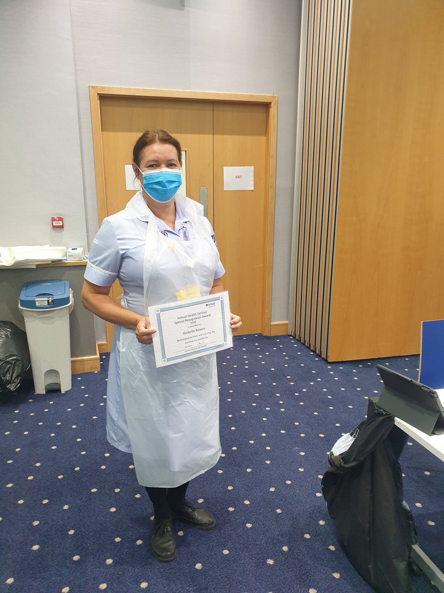 Congratulations to Michelle from our #schoolhealth #immunisations team who did a fantastic job whilst redeployed! So good she has been nominated for a special recognition award! Now she is back supporting catch-up clinics @ManCity #covid19 @mcrlco #teamlco #teammft #manchester