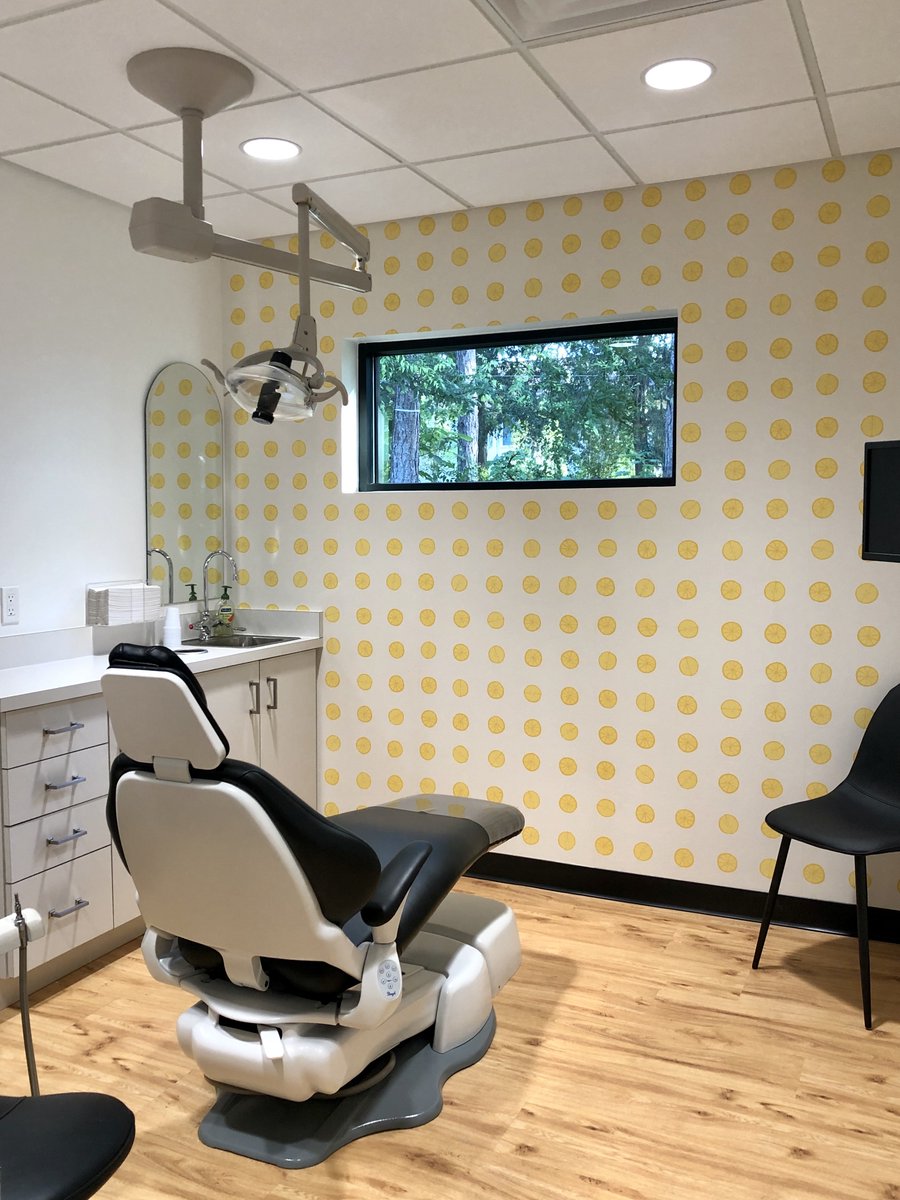 ausleyconstruct's tweet image. Congratulations to Dr. Lauren Cartwright and the Ocala Family Dentistry team on their new facility.  It was an honor being a part of the creative process that brought it to life. All the best as you start this new chapter in your story.