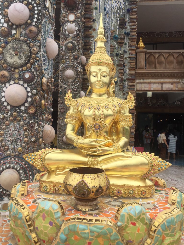 MSawvalak's tweet photo. ทำบุญวันหยุด🙏🏿🙏🏿🙏🏿 https://t.co/QN2gRMMIDe