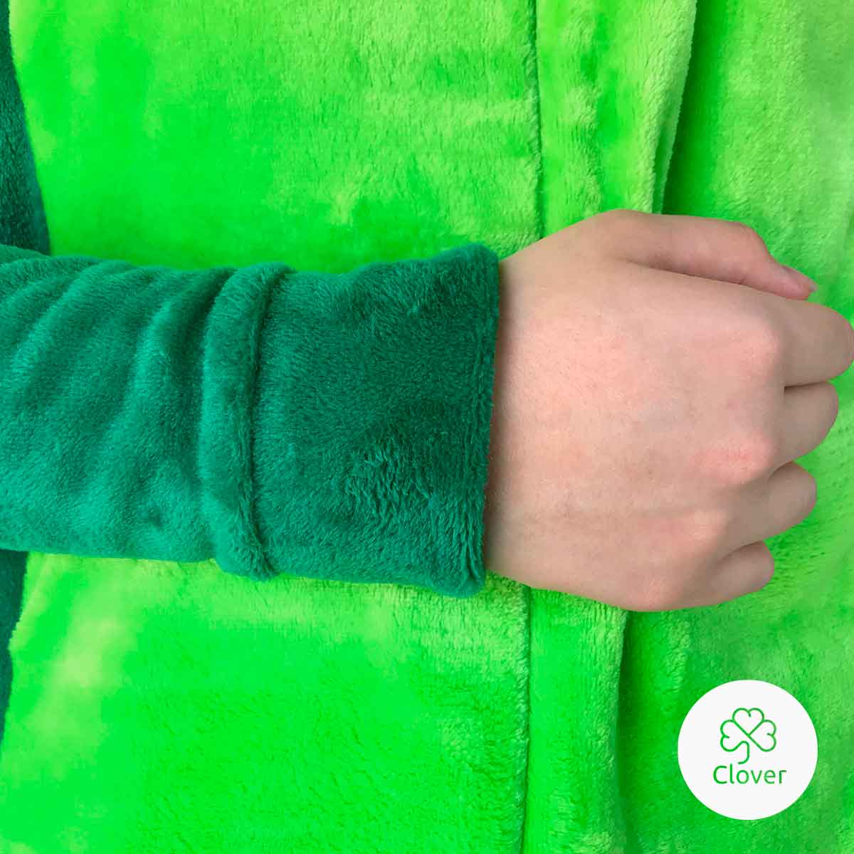 CloverNight01's tweet photo. El dinosaurio más tierno llegó a Clover para quedarse, cada una de nuestras telas son increibles por su suavidad 🥰
#pijamasenterizas #kigurumi #dinosaurios #pijamascolombianas #pijamasbogotá #pijamasmedellin #pijamaskigurumis #pijamasmujer #pijamasparamujer https://t.co/wcAWCytmtQ