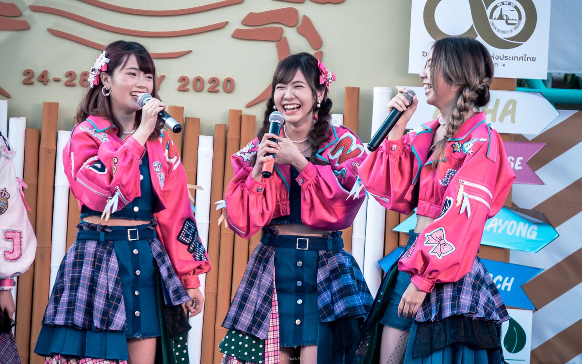 mahajamrern's tweet photo. คุณยังสดใสทุกครั้งที่ได้เจอ คิดถึงนะคะ 💛🐸#NoeyBNK48 #จ้าวกบตัวน้อย #TEELEK https://t.co/nb1eWTmOjC