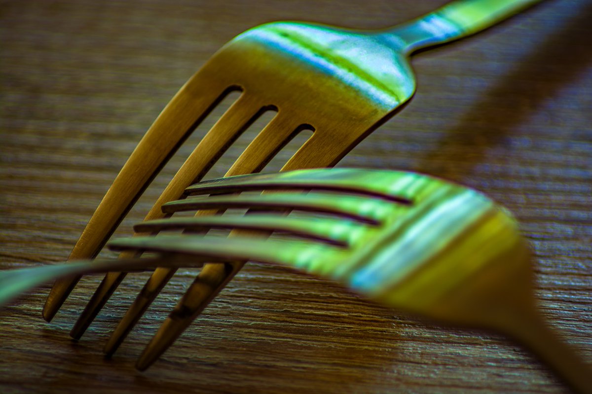 PhotoartNaegele's tweet image. Forks : #gabeln #forks #eatanddrink #essenundtrinken #photography #fotografie #photo #foto #advertising #advertise #werbung #werben #decor #poster #cover #photoartnaegele #naegele #nagele #bookcover #pic #picture #concept #hdr