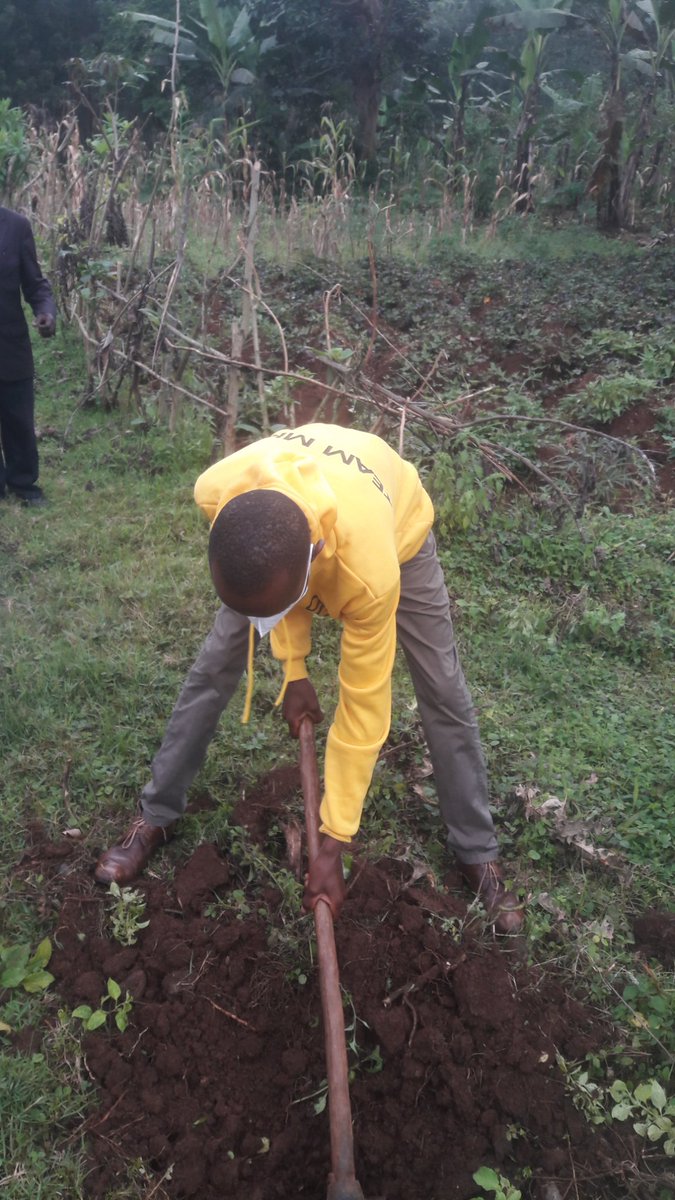 kakensaug's tweet photo. Together with the Umukhungu Babukusu Joseph Kanyanya and his people, we have launched the campaigned UMTEC, I.e Umukhungu and Muhoozi Tree planting campaign for Mt Elgon area. #MKINEASTERN in Bududa #MuhooziProject #M72021 #MK2026 https://t.co/9uN1YxBdW0