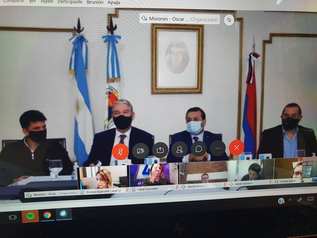 Ahora presentación de Termómetros infrarrojos IOT, el Gobernador de Misiones <a href="/herrerayflia/">Oscar Herrera Ahuad</a> el Ministro de Ciencia y Tecnología de la Nación <a href="/RCSalvarezza/">Roberto Salvarezza</a> y el Ministro de Educación Ciencia y Tecnología de Misiones <a href="/miguel_sedoff/">Miguel Sedoff</a> <a href="/MARCELOMISIONES/">Marcelo Rodriguez</a> <a href="/lucasaromero/">Lucas Romero Spinelli</a>