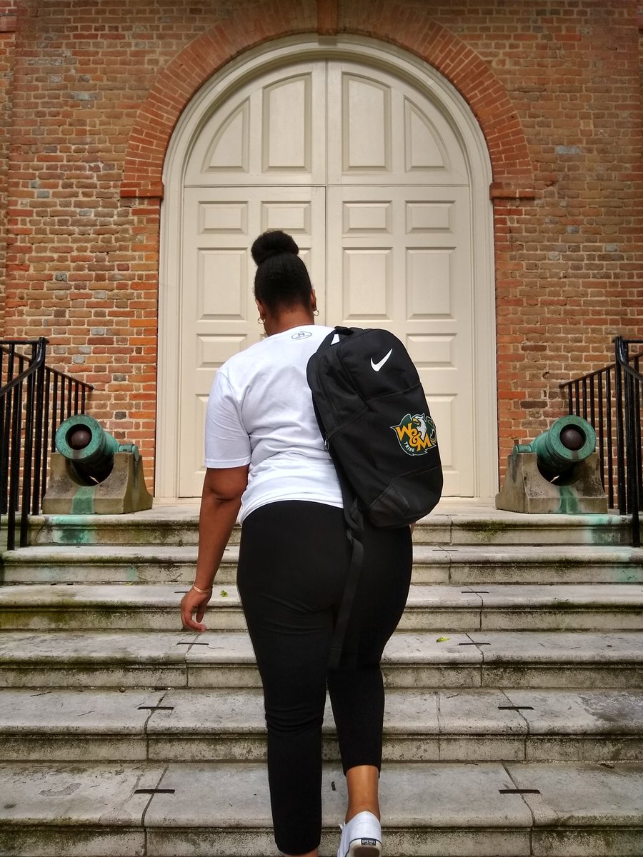 WMbookstore's tweet photo. Start your school year at home or on campus with some school spirit! Today through July 31st, buy your @williamandmary Underarmour & Nike gear 25% off! π #OnlyOneWM https://t.co/74p0oeTuaJ