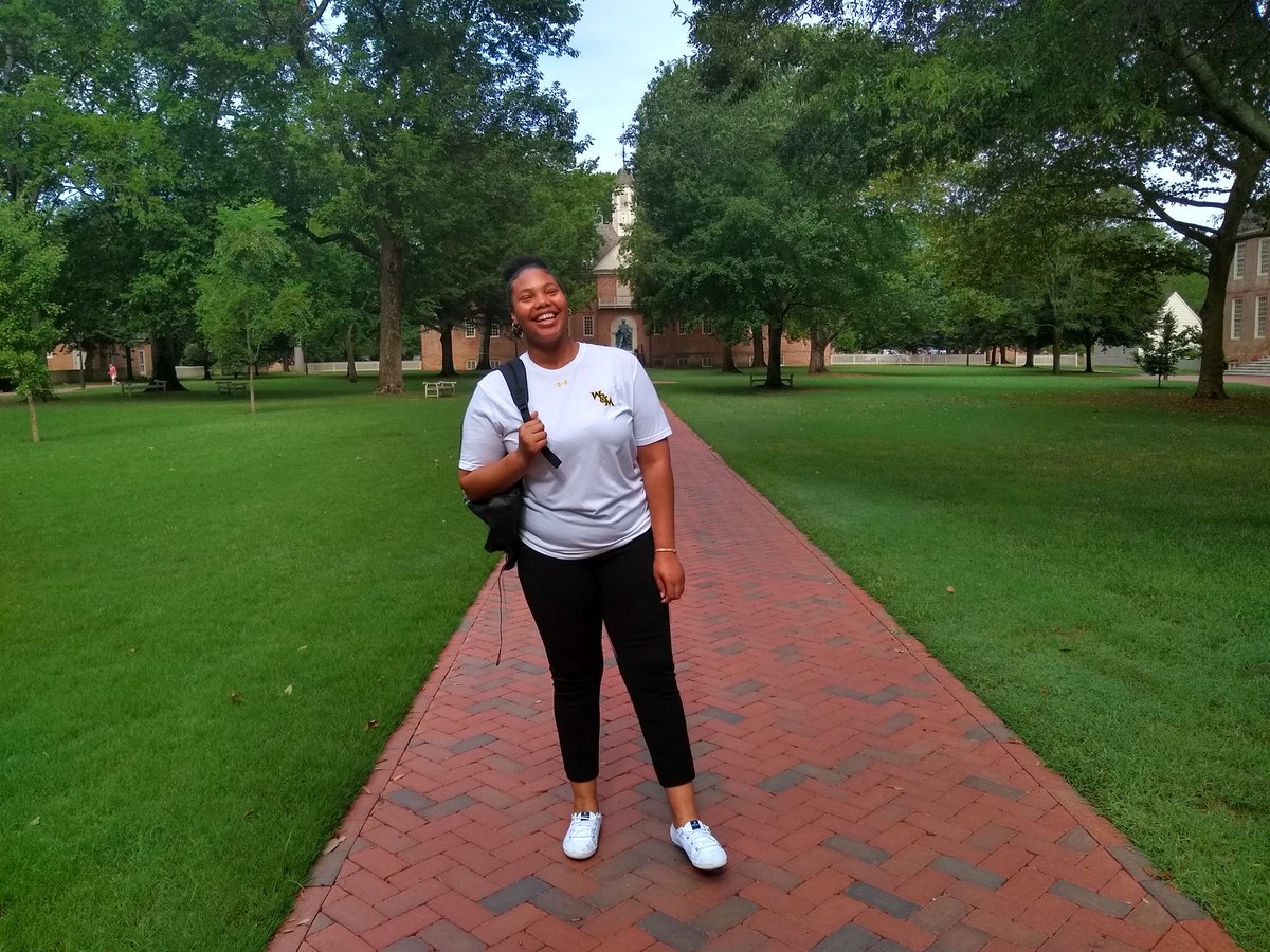 WMbookstore's tweet photo. Start your school year at home or on campus with some school spirit! Today through July 31st, buy your @williamandmary Underarmour & Nike gear 25% off! π #OnlyOneWM https://t.co/74p0oeTuaJ