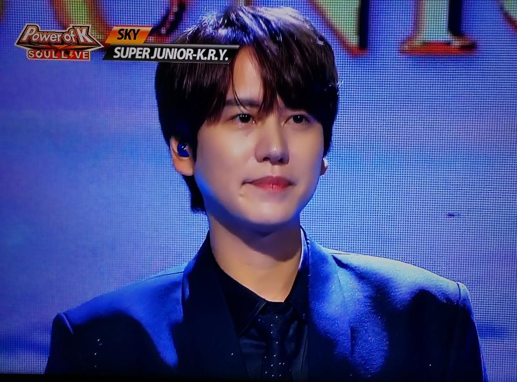 elfpetall's tweet photo. دخترا کیو حالش خوبه نه؟؟؟؟؟؟؟؟؟
😔😔
Kyuhyun Dreaming
#KyuhyunELFLoveU 
#규현아_사랑해
@SJofficial @GaemGyu https://t.co/ktjfiaF7jA