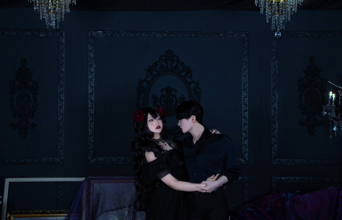 Chinny_Eagle's tweet photo. Fiancé Project _ Démon

                               -
    "Quand on prend du galon, 
                on n'en saurait trop prendre."
                               -

📸Photo. @grave0214
😈Démon. @Chinny_Eagle
🌹Homme. @Cos_lion675 https://t.co/mq7uCUsCfm