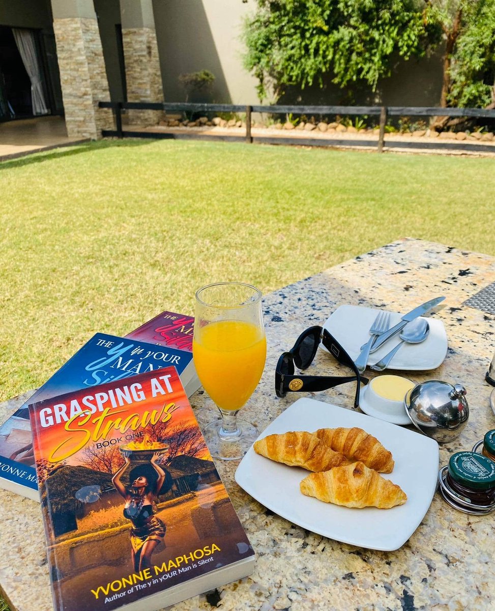 Yvonne_Maphosa's tweet photo. I'm taking this afternoon to relax and celebrate my books 😍

They are doing so well mann 🥺🙏

✨The y in yOUR Man is Silent - National Bestseller🏅

✨Grasping At Straws - HomeBru 2020🏅

✨The y in yOUR Man is Silent - on SABF 2020🏅

The 4th one is coming out on Friday🛐 🙏🤩 https://t.co/6QAYkqIH14