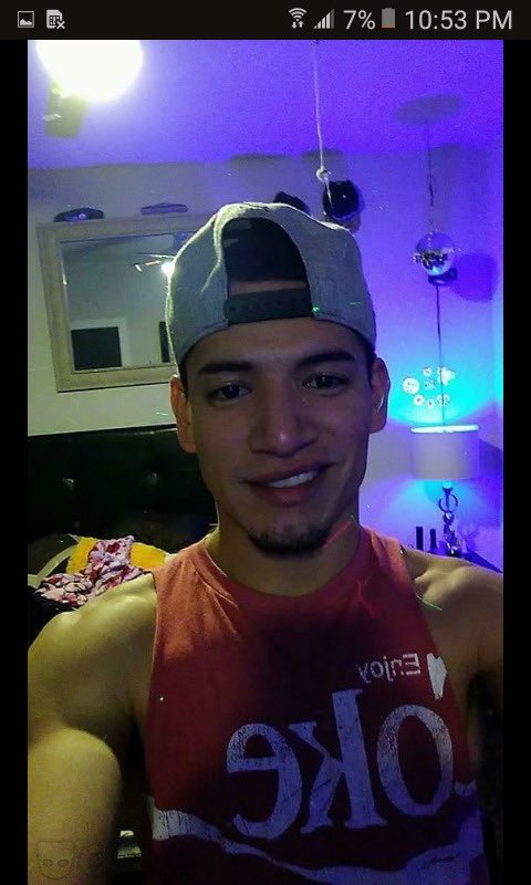 BaitsAnd's tweet photo. Latino https://t.co/5qiK1thIzC