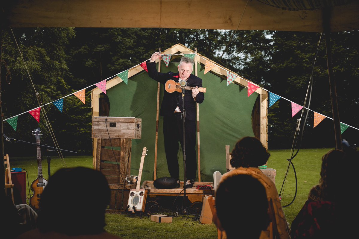 EaragailArts's tweet photo. HIGH NOTE: We couldn’t think of a better way of closing our 2020 festival of Srutháin (Small Streams) than with what was, hopefully, a sign of things to come - an actual physical event - to a socially distanced audience, for now! https://t.co/UfS0rbGLGb