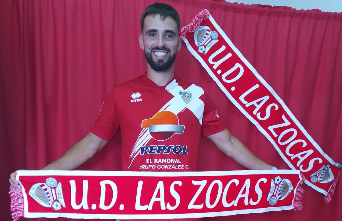 UDLasZocas's tweet photo. Temporada 20/21:
Fichaje: El centrocampista proveniente de la #UDIcodense #JoseMaria ficha para la #NuevaTemporada.
#BienvenidoJoseMaria #Equipo #TemporadaNueva #Ilusion #UDLZ #ilusión https://t.co/xvAkmeDWq1… https://t.co/y4k45U9pn6