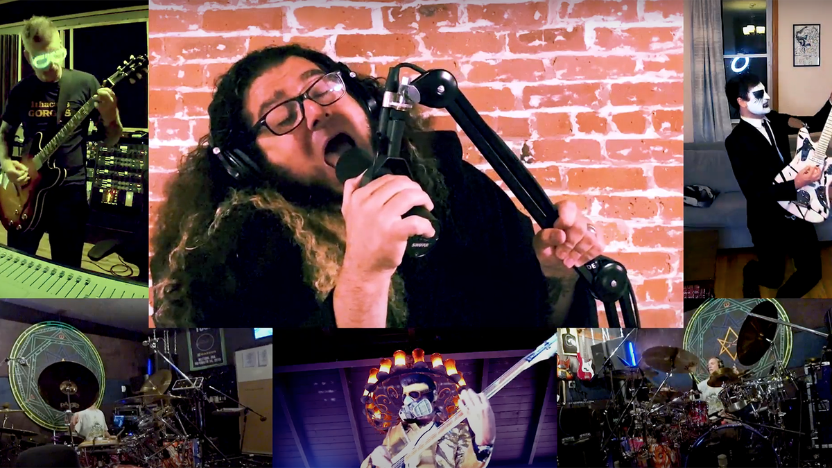 Revolvermag's tweet photo. Now this is epic! Watch @Tool's Danny Carey, @Coheed's @claudioPsanchez, @primus' Les Claypool and @mastodonmusic's Bill Kelliher join @2M2LN for a massive cover of @rushtheband's "Anthem." https://t.co/X6hw0OJmhv https://t.co/1rvfy8yQji