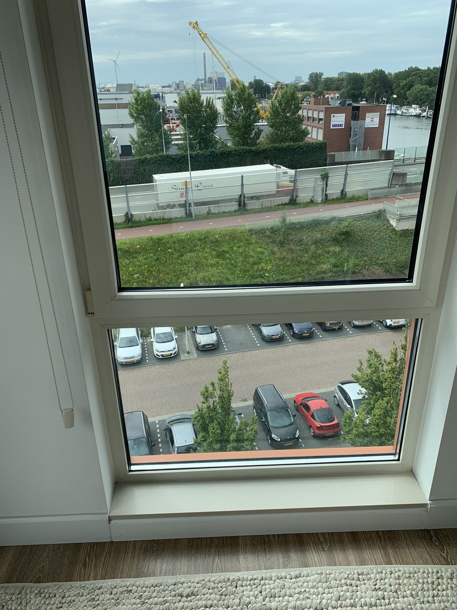 Bij een #appartement in <a href="/Zaandam/">Zaandam</a> de ramen voorzien van onze #nanofolie #warmtewerend #isolerend #volledigtransparant